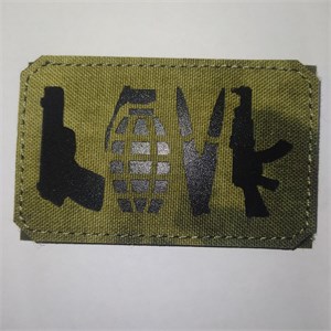 Шеврон на липучке LaserCut LOVE 5x8 A-Tacs FG SHV-LC-21(2)